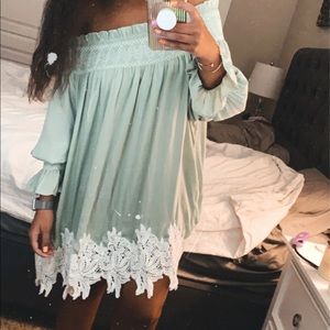 VICI mint green dress
